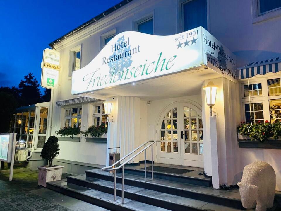 Hotel Friedenseiche Neukirchen-Vluyn Eksteriør billede