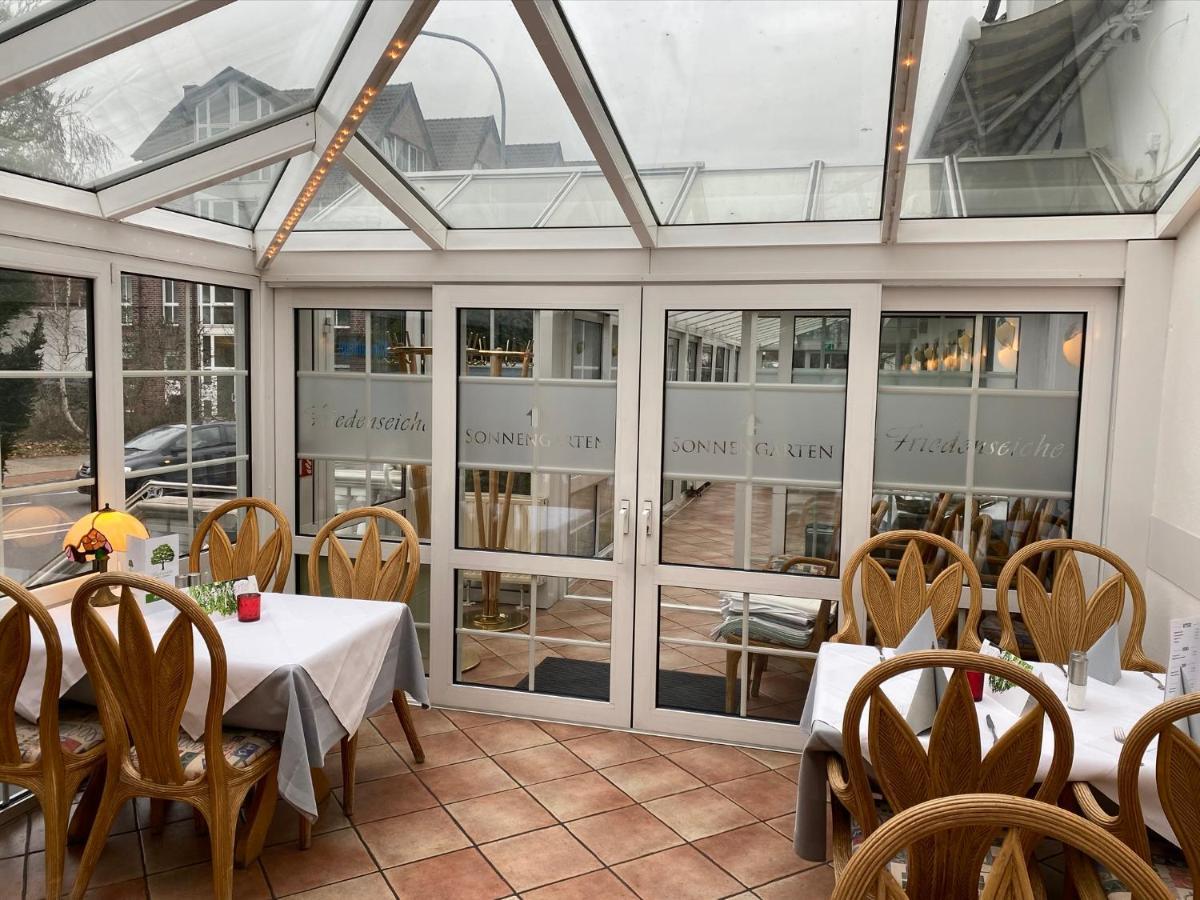 Hotel Friedenseiche Neukirchen-Vluyn Eksteriør billede