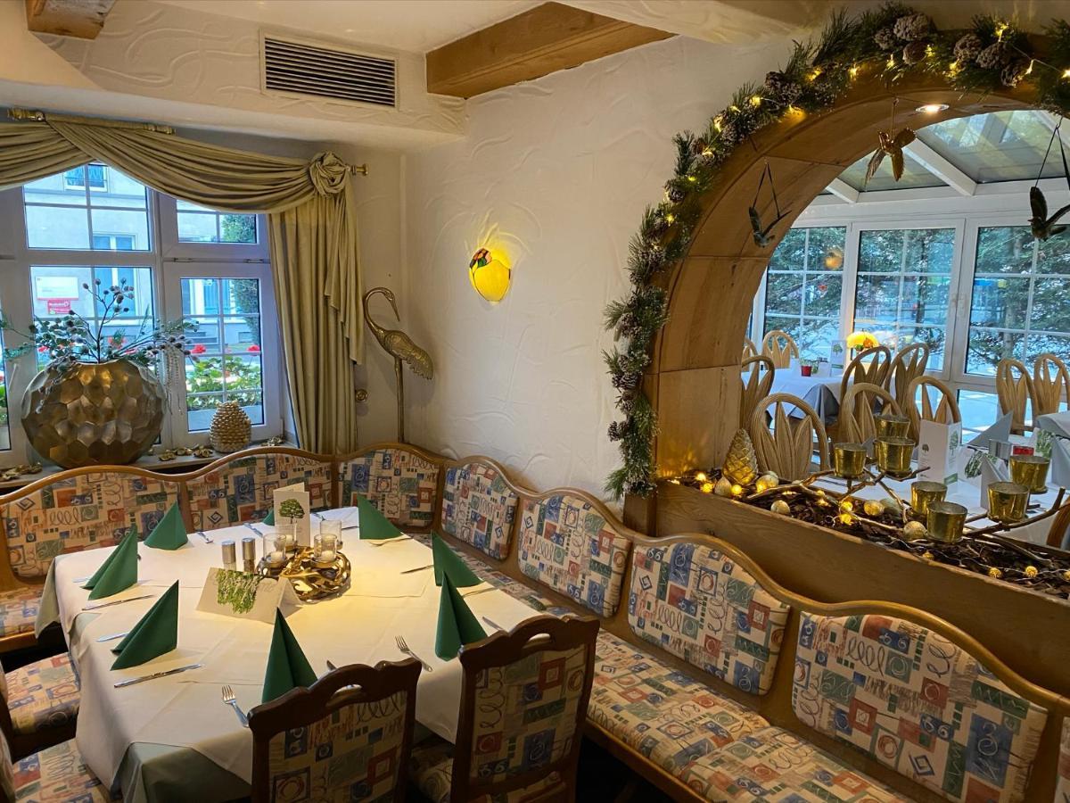 Hotel Friedenseiche Neukirchen-Vluyn Eksteriør billede